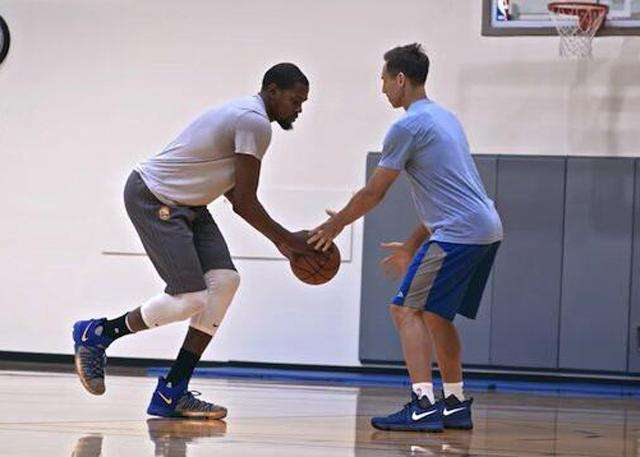 尔和布兰特 尔和布兰特