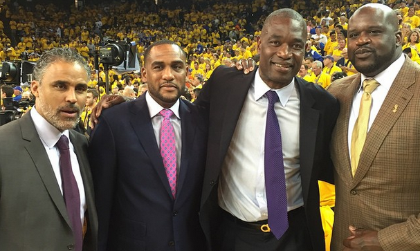 亚足球的综 亚足球的综