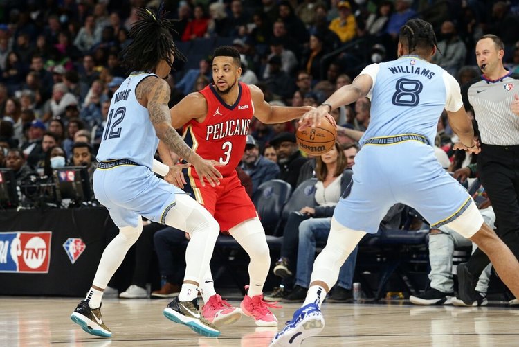 遵循特定的 遵循特定的