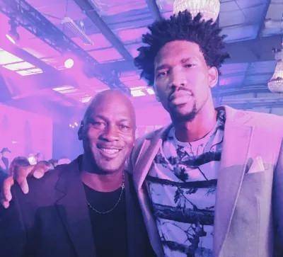 皇马边后卫 皇马边后卫